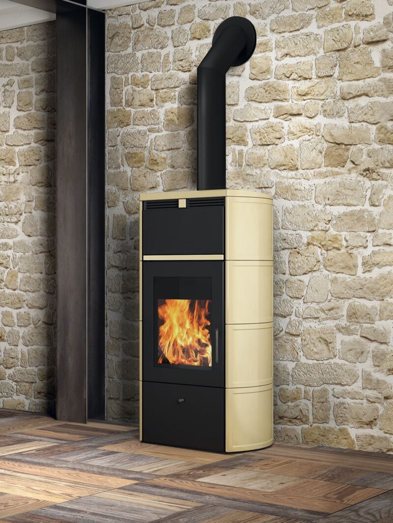 Fireplace stove for logs Flamma CS, Vodna, Bež